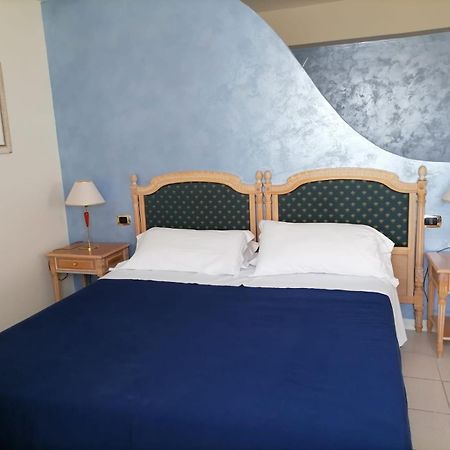Partenone Resort Hotel Riace Marina Kültér fotó