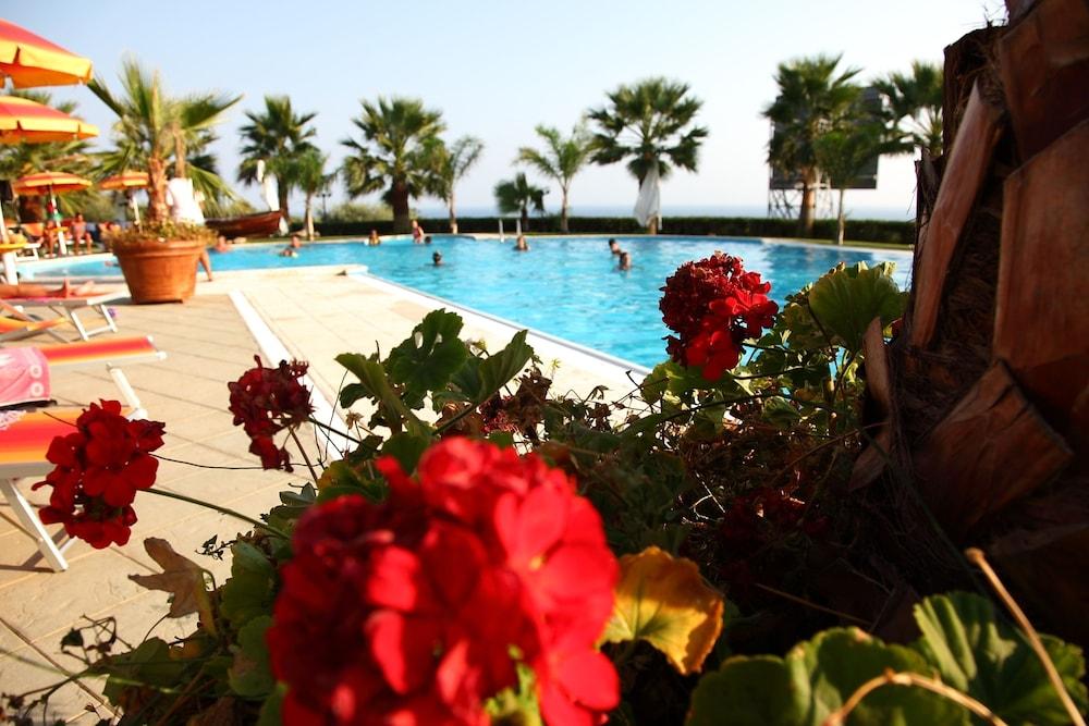 Partenone Resort Hotel Riace Marina Kültér fotó