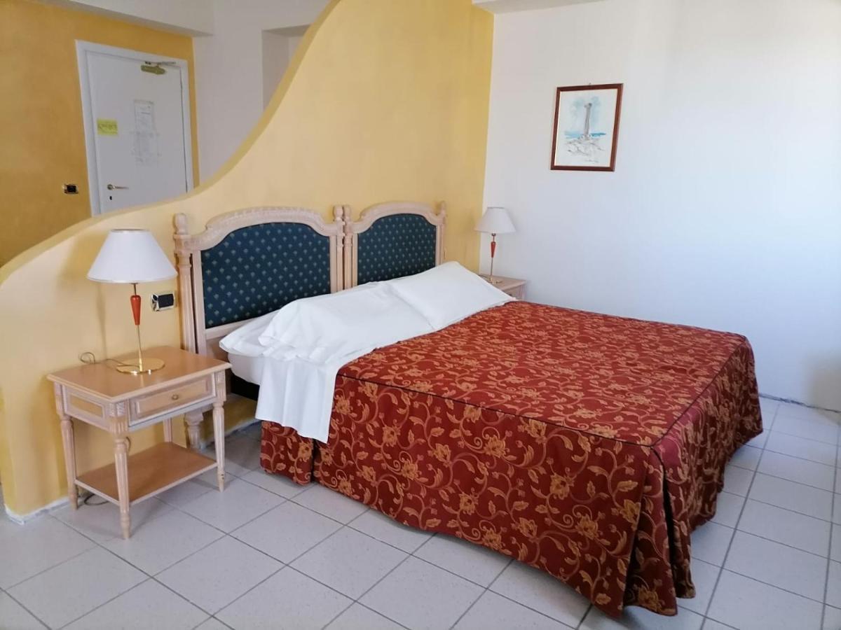Partenone Resort Hotel Riace Marina Kültér fotó