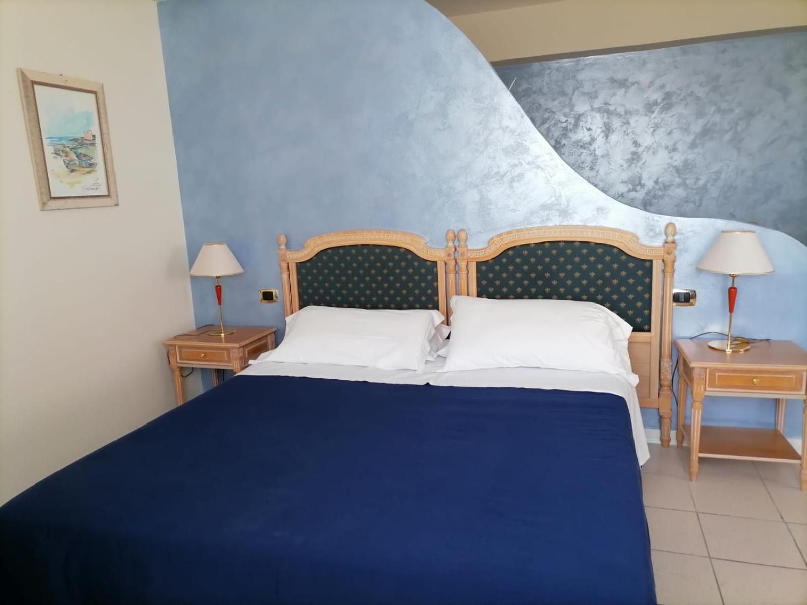 Partenone Resort Hotel Riace Marina Kültér fotó