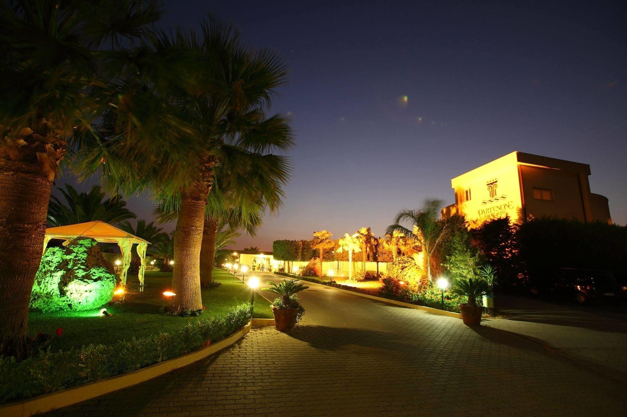 Partenone Resort Hotel Riace Marina Kültér fotó